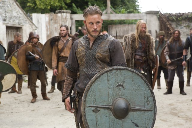 travis-fimmel-in-vikings-1