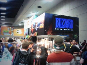 sdcc-2013-blizzard-booth-lynsdi-1